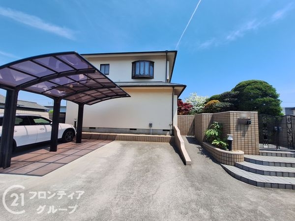 姫路市広畑区正門通１丁目の中古一戸建て