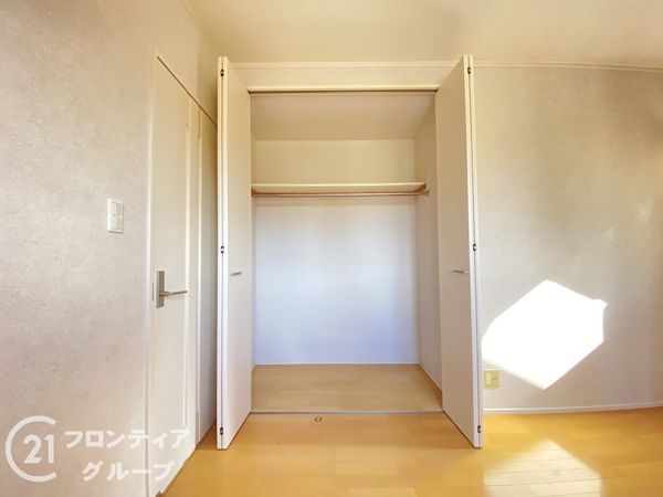 加古川市平岡町一色西１丁目の中古一戸建て