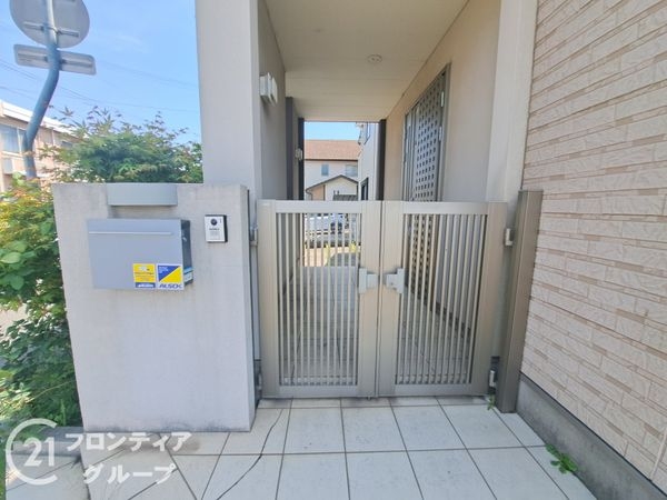 加古川市平岡町一色西１丁目　中古一戸建て