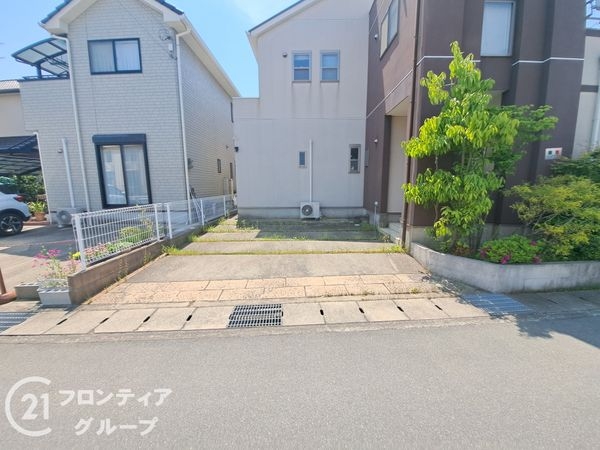 加古川市平岡町一色西１丁目　中古一戸建て