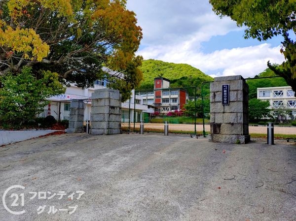 たつの市新宮町新宮　新築一戸建て(たつの市立新宮中学校)