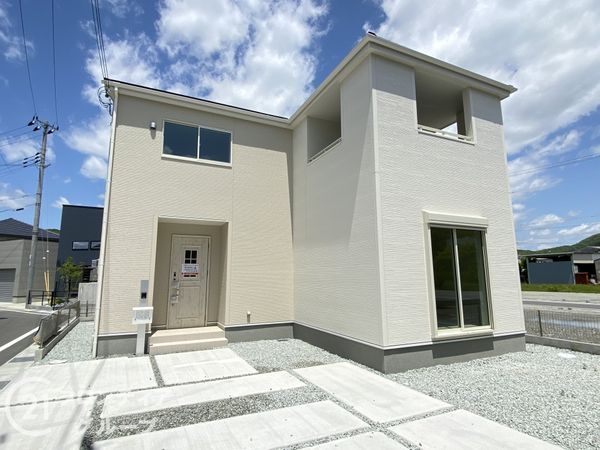 たつの市龍野町末政　新築一戸建て　５期　３号棟