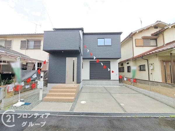加古川市平岡町高畑　新築一戸建て　８期　１号棟