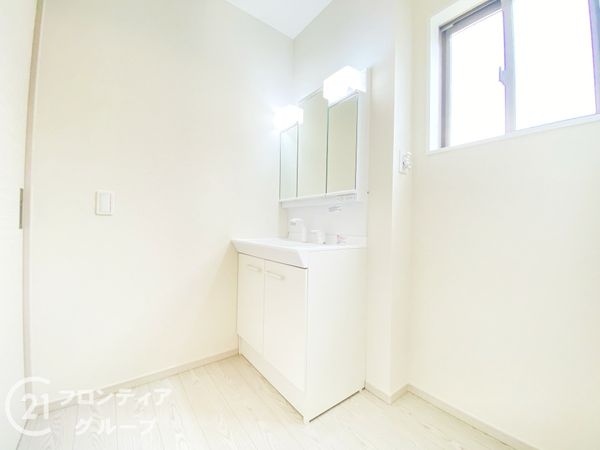 小野市神明町　新築一戸建て　１期　１号棟