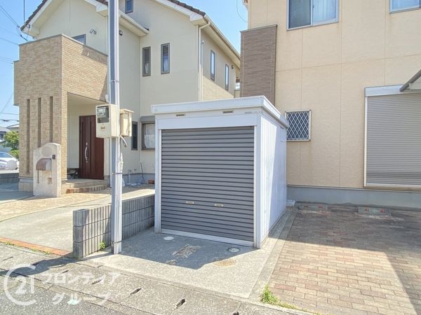 姫路市広畑区小松町１丁目の中古一戸建て
