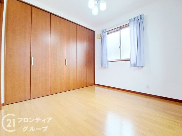 姫路市広畑区小松町１丁目の中古一戸建て
