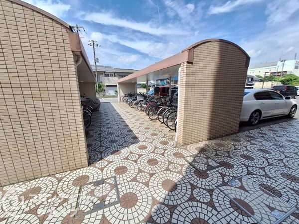 日の出ハイツ　中古マンション