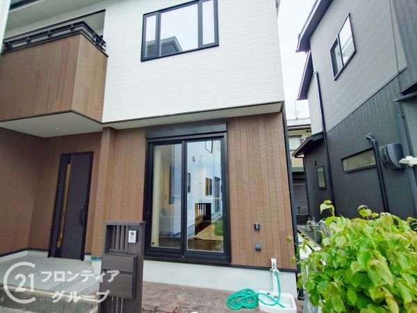 姫路市飾磨区今在家６丁目　新築一戸建て