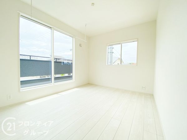 三木市志染町西自由が丘２丁目　新築一戸建て　２期　全1区画