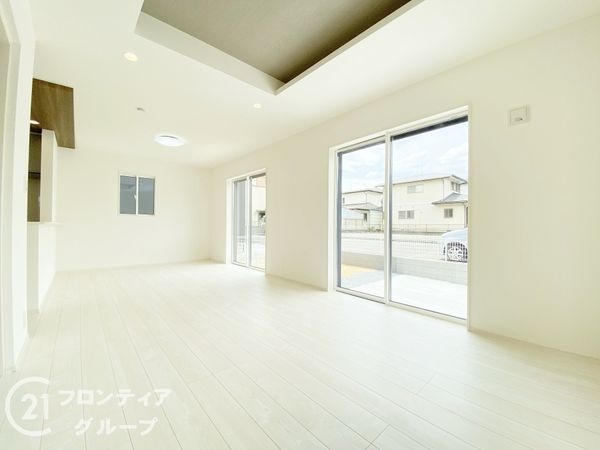 三木市志染町西自由が丘２丁目　新築一戸建て　２期　全1区画