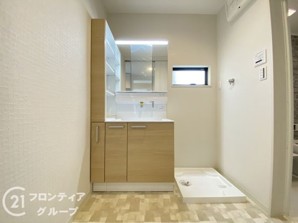 加古川市平岡町新在家　新築一戸建て