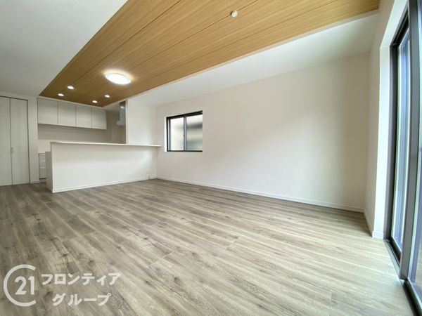 加古川市平岡町新在家　新築一戸建て
