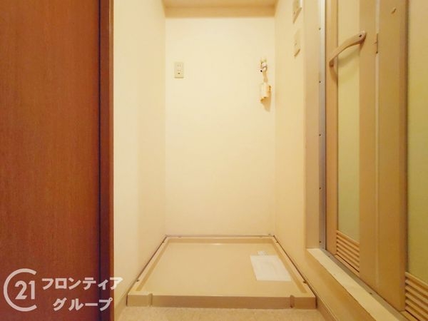 エンブレイス姫路市役所南 中古マンション(洗面台・洗面所)