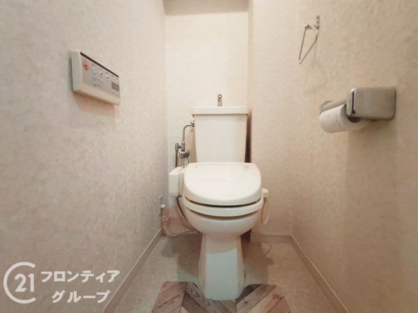 エンブレイス姫路市役所南 中古マンション(トイレ)