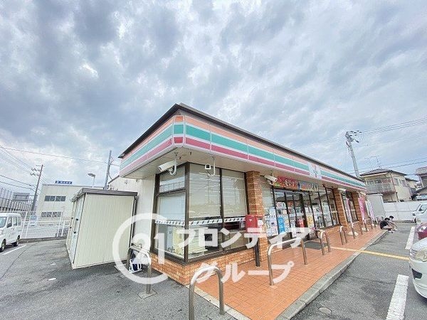 加古川市平岡町高畑の中古一戸建て(セブンイレブン加古川平岡辻ヶ内店)