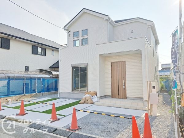 加古川市野口町北野　新築一戸建て　２号棟