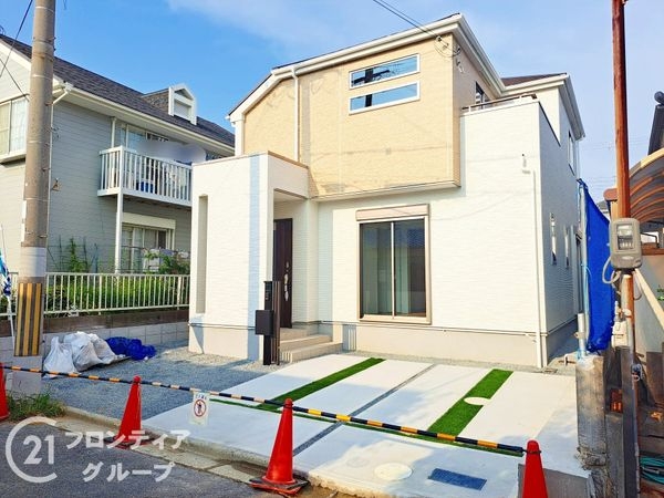 加古川市野口町北野　新築一戸建て　３号棟