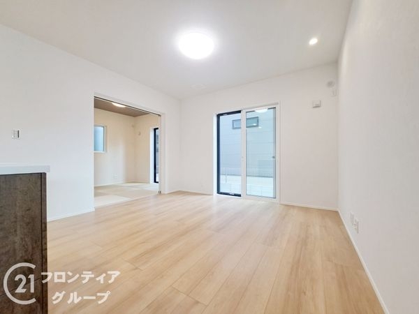 小野市王子町　新築一戸建て　１号棟