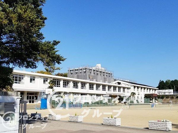 ネオハイツ今宿 B棟 中古マンション(姫路市立琴陵中学校)