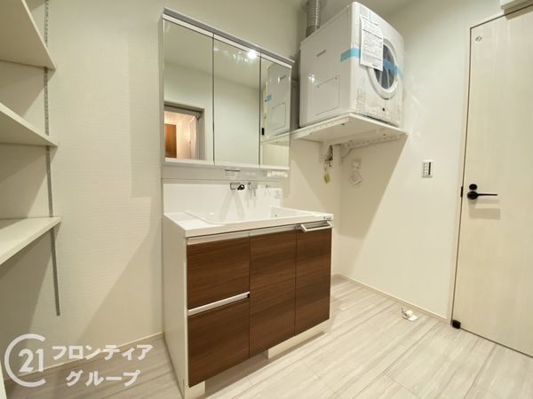 加古川市平岡町二俣　新築一戸建て　第１　３号棟