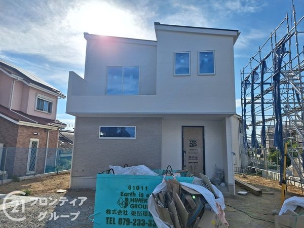 加古川市平岡町二俣　新築一戸建て　第１　３号棟