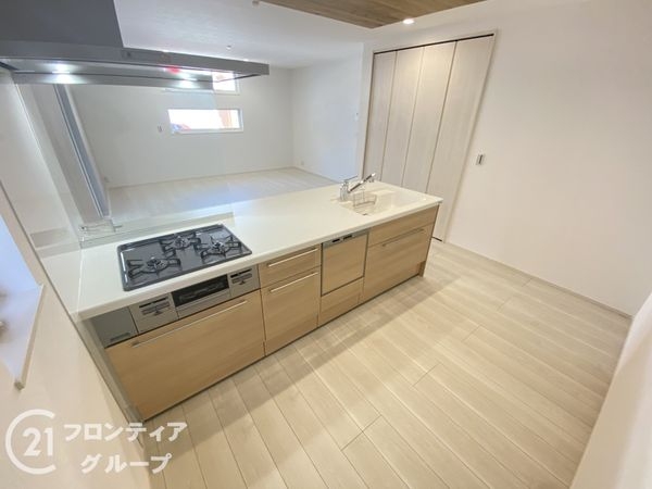 加古川市平岡町二俣　新築一戸建て　第１　５号棟