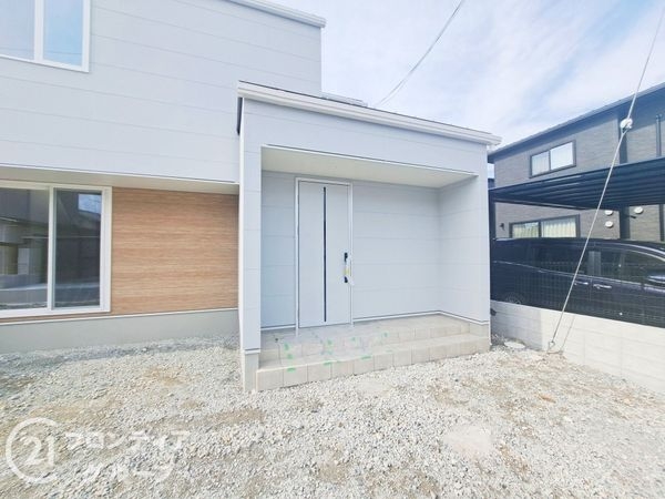 姫路市御立中８丁目　新築一戸建て　B号地