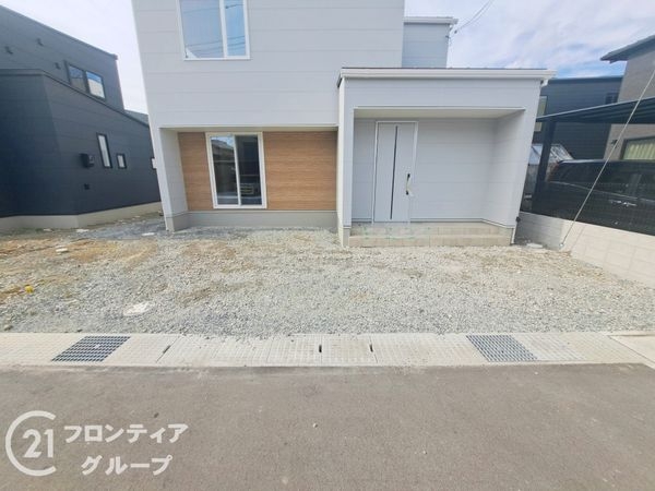 姫路市御立中８丁目　新築一戸建て　B号地