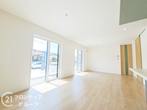 三木市緑が丘町中２丁目　新築一戸建て　全１区画