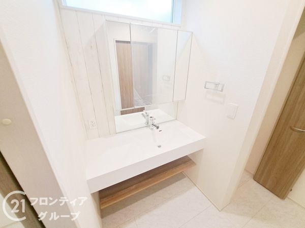三木市緑が丘町中２丁目　新築一戸建て　全１区画