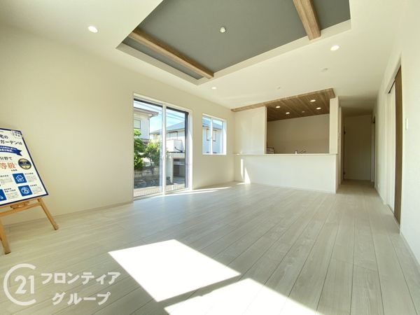 三木市緑が丘町東１丁目　新築一戸建て　１期　１号棟