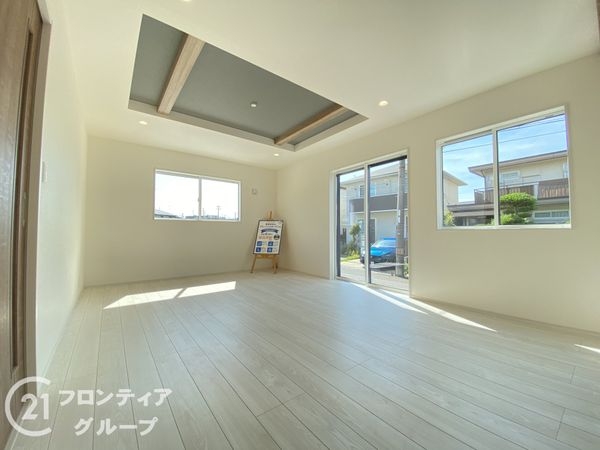 三木市緑が丘町東１丁目　新築一戸建て　１期　１号棟