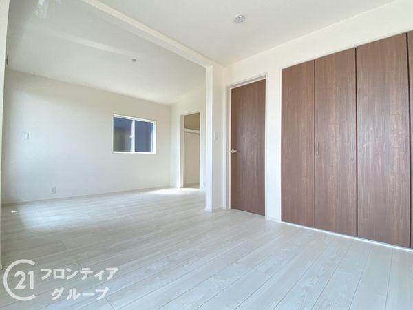 三木市志染町広野１丁目　新築一戸建て　１期　2号棟