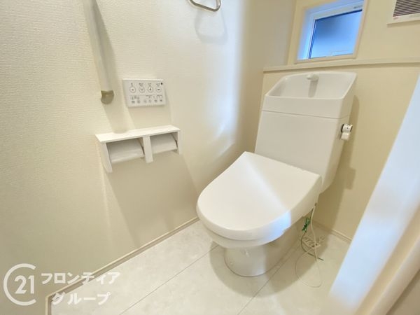 三木市志染町広野１丁目　新築一戸建て　１期　2号棟