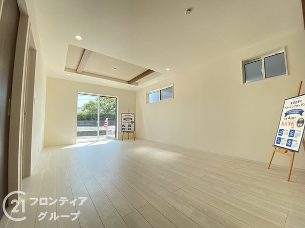 三木市志染町広野１丁目　新築一戸建て　１期　2号棟