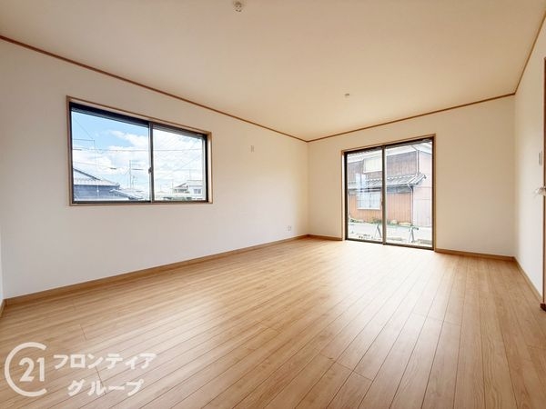姫路市飾磨区中島　新築一戸建て