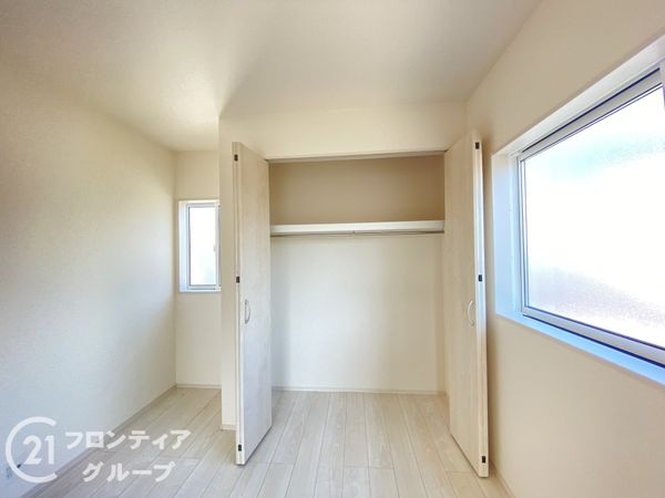 三木市緑が丘町東１丁目　新築一戸建て　１期　２号棟
