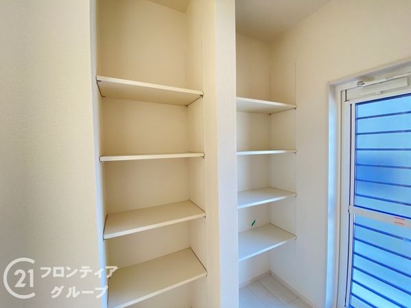 三木市緑が丘町東１丁目　新築一戸建て　１期　２号棟