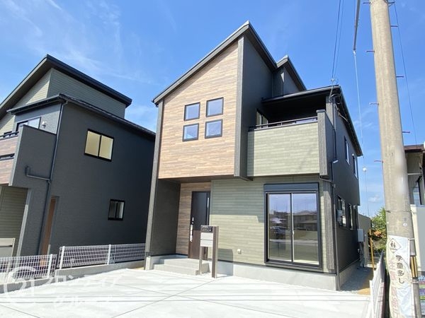 三木市緑が丘町東１丁目　新築一戸建て　１期　２号棟