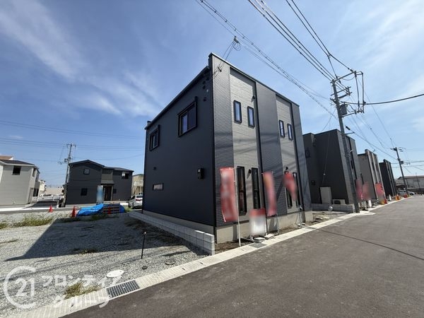 姫路市花田町小川　新築一戸建て　１号棟