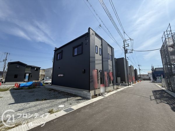 姫路市花田町小川　新築一戸建て　１号棟