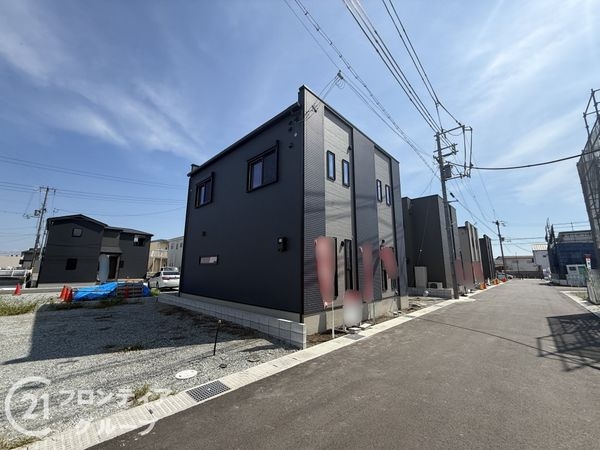 姫路市花田町小川　新築一戸建て　１号棟