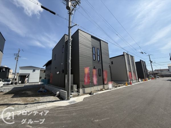 姫路市花田町小川　新築一戸建て　２号棟