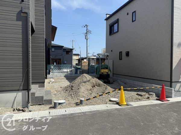姫路市花田町小川　新築一戸建て　２号棟