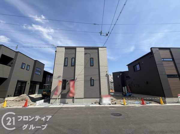 姫路市花田町小川　新築一戸建て　３号棟