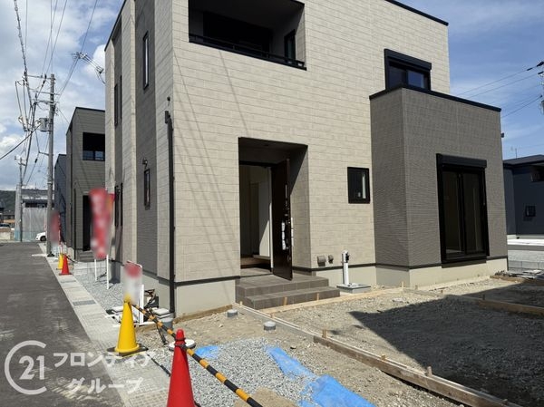 姫路市花田町小川　新築一戸建て　３号棟