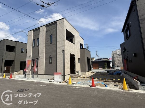 姫路市花田町小川　新築一戸建て　３号棟