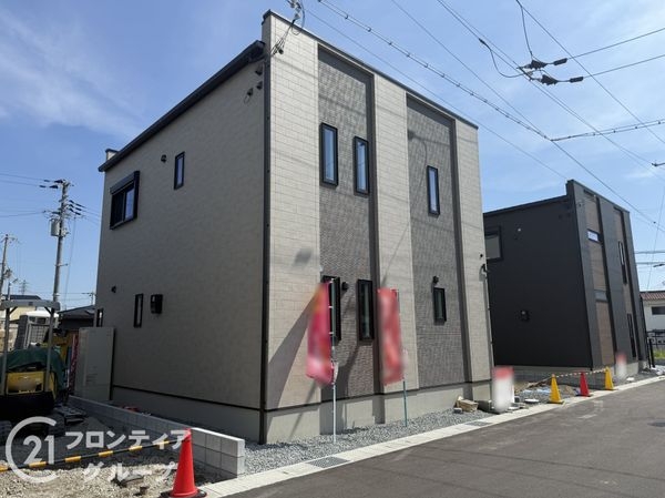 姫路市花田町小川　新築一戸建て　３号棟