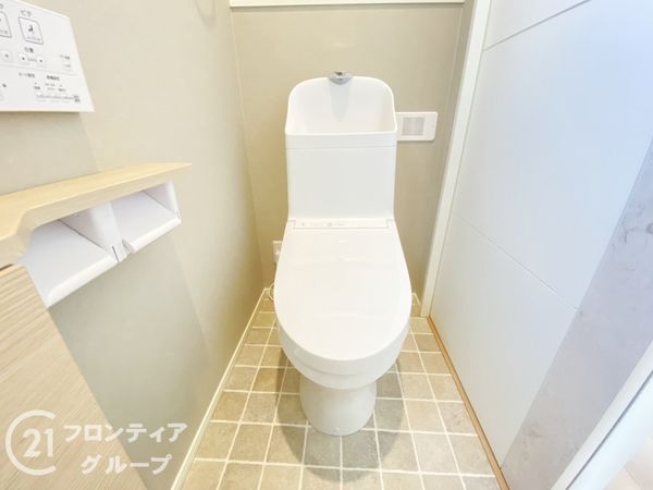 姫路市花田町小川 新築一戸建て 3号棟(トイレ)