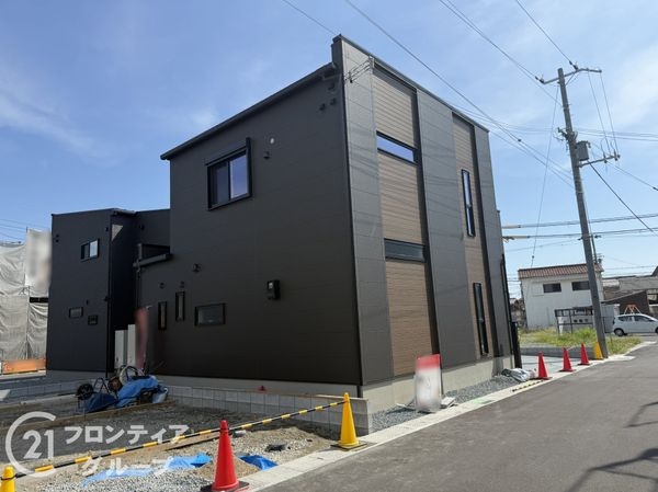 姫路市花田町小川　新築一戸建て　４号棟